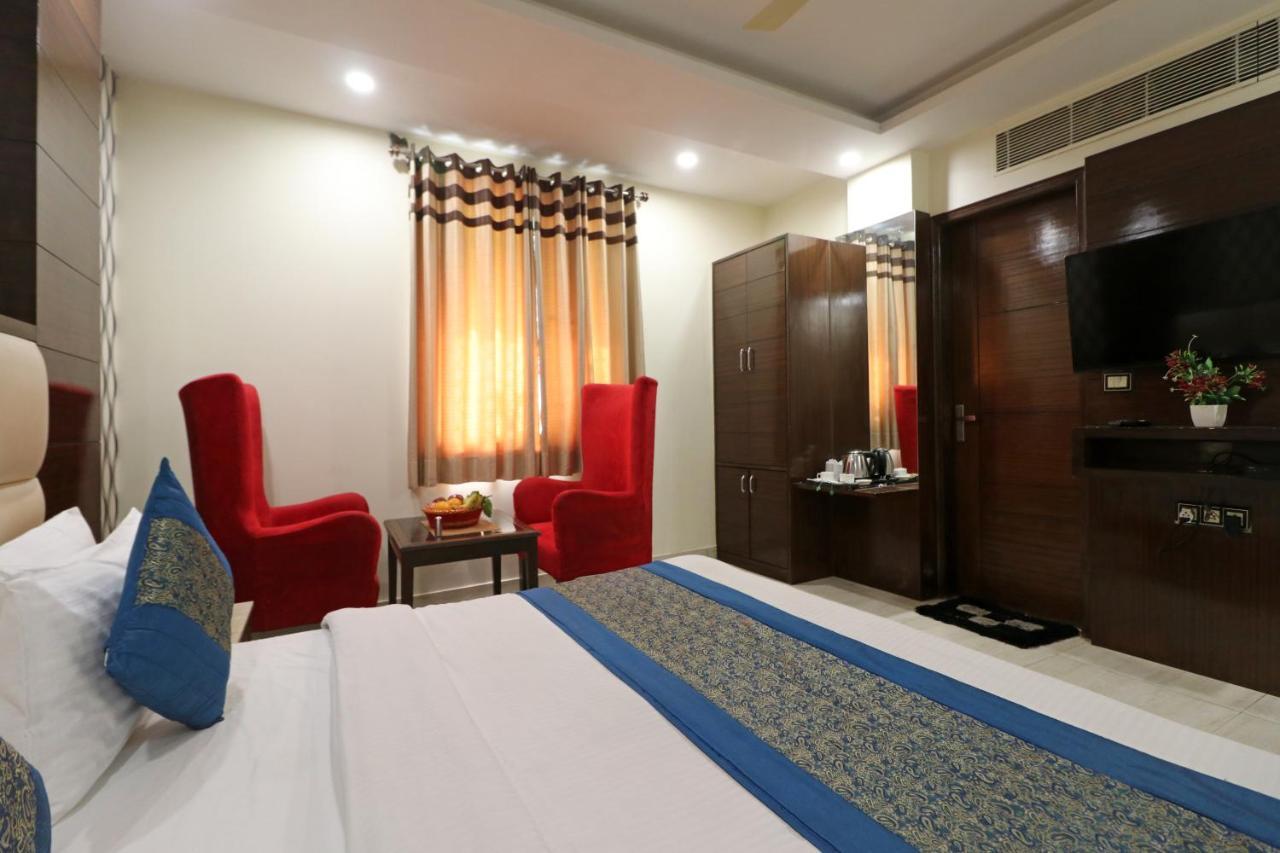 HOTEL MANNAT INTERNATIONAL BY MANNAT NEW DELHI